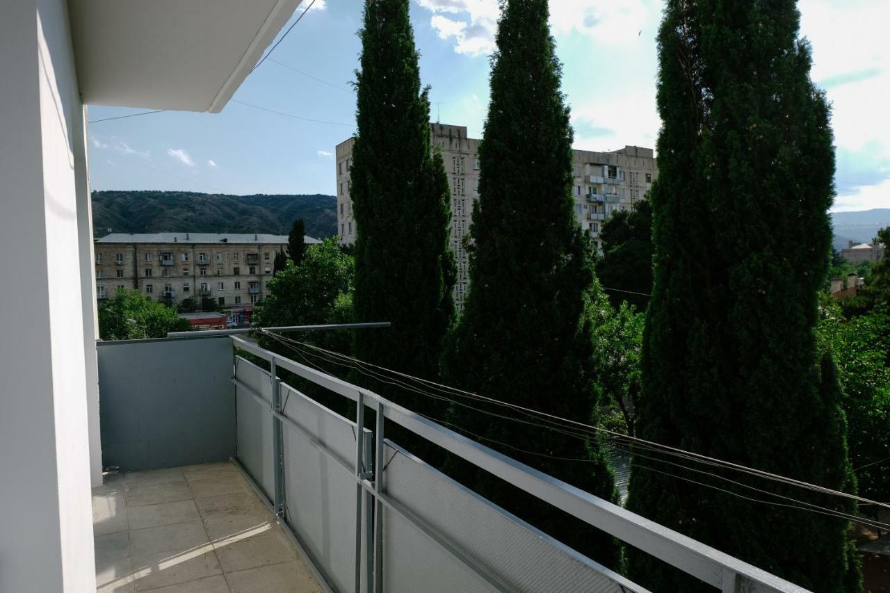 Keti&Tatia Sisters Apartment - Near Old And Central Tbilisi Exterior photo